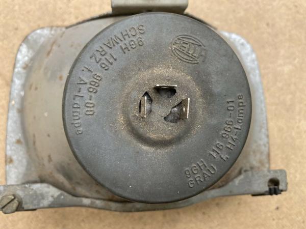 Ford Fiesta MK1 Scheinwerfer Hella 24439R20 rechts